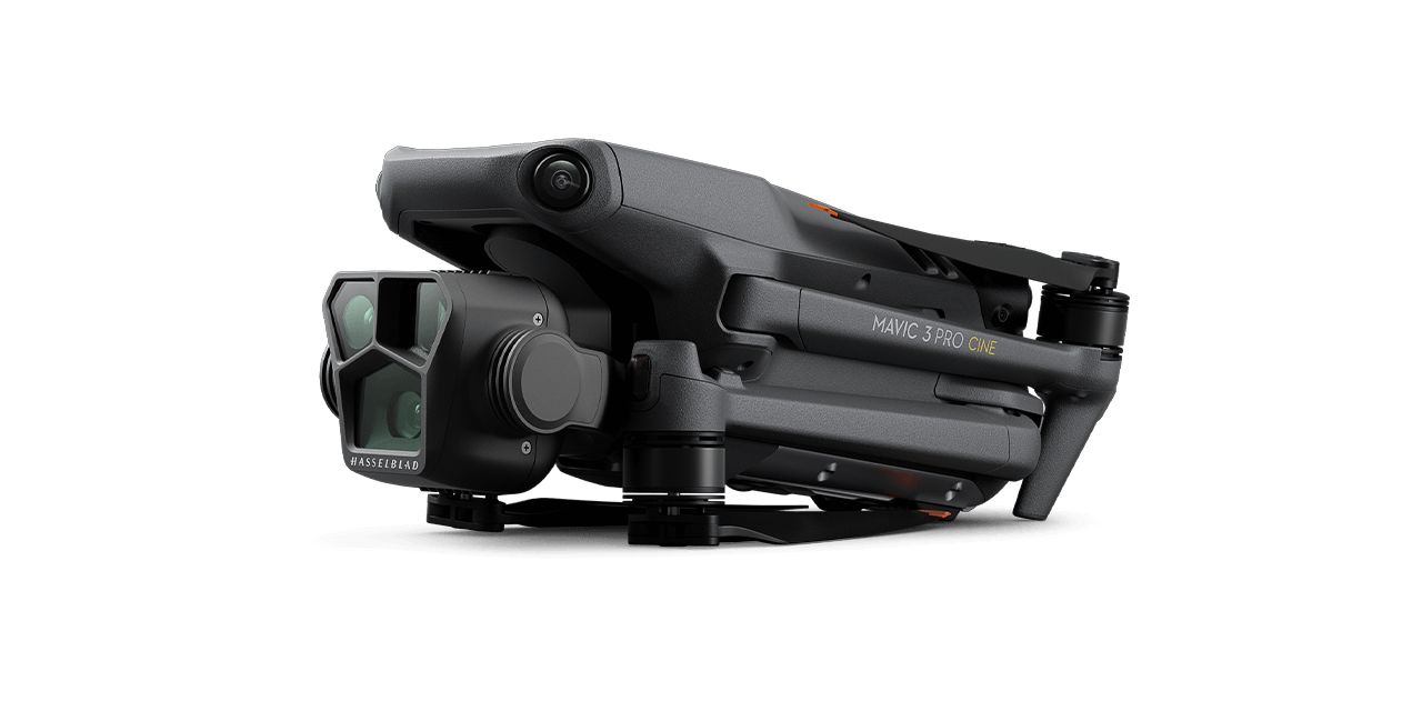Drón DJI Mavic 3 Pro Fly More Combo (RC PRO)
