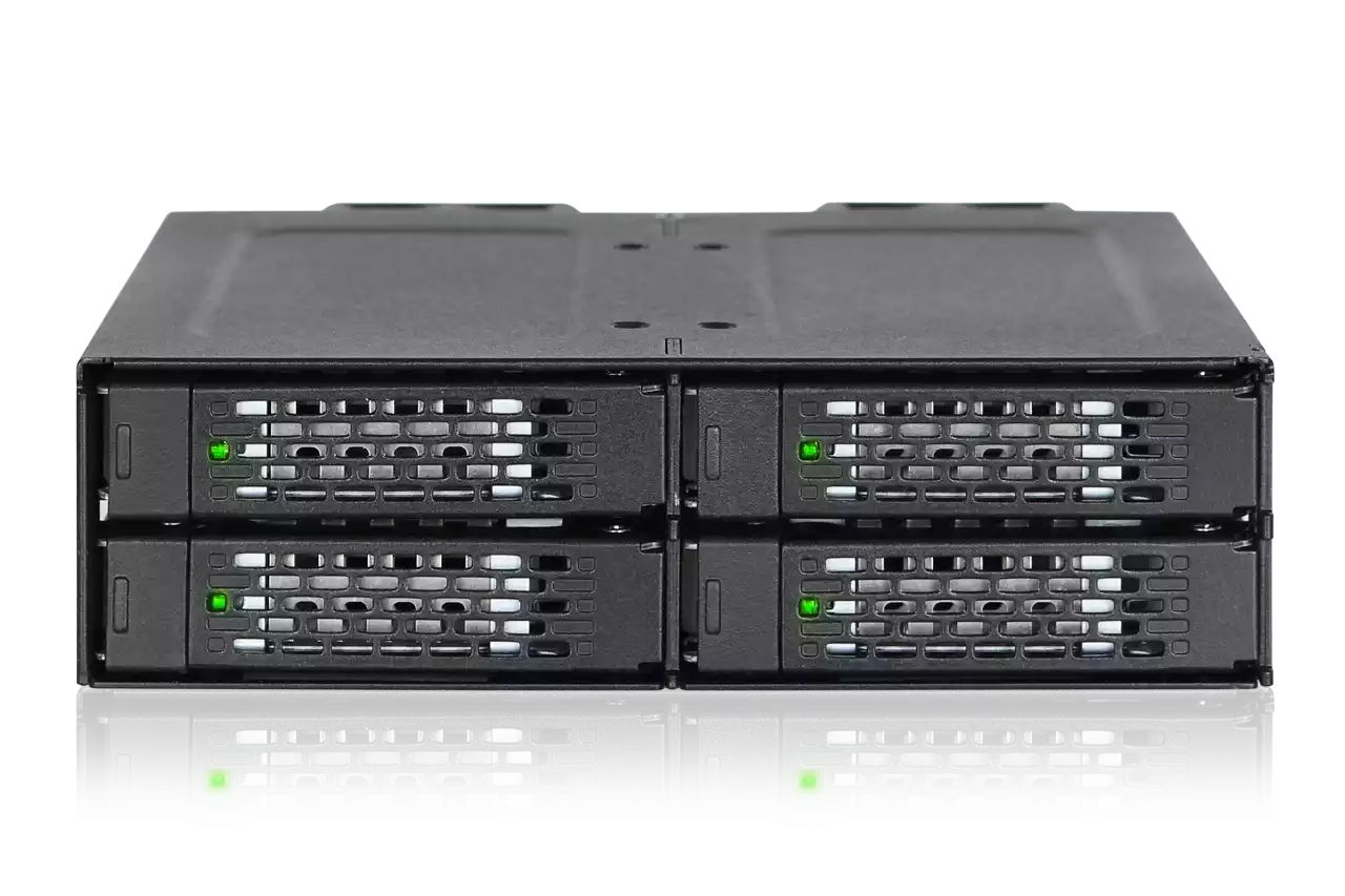 Mobilrack / Beépítő keret IcyDock ToughArmor MB699VP-B 4 Bay 2.5 Mobilrack / Beépítő keret IcyDock ToughArmor MB699VP-B 4 Bay 2.5