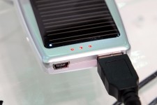 Arctic Cooling Mobile USB Charger with Solar Panel